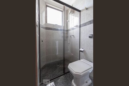 Apartamento à venda com 98m², 3 quartos e 2 vagasBanheiro da suíte