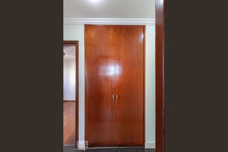 Corredor - Armário de apartamento à venda com 3 quartos, 98m² em Palmares, Belo Horizonte