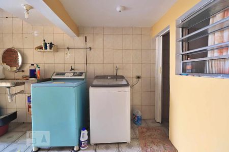 Casa para alugar com 216m², 2 quartos e 2 vagasÁrea de Serviço