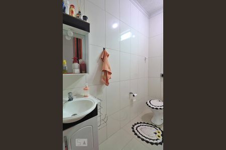 Casa para alugar com 216m², 2 quartos e 2 vagasBanheiro