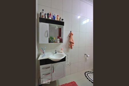 Casa para alugar com 216m², 2 quartos e 2 vagasBanheiro