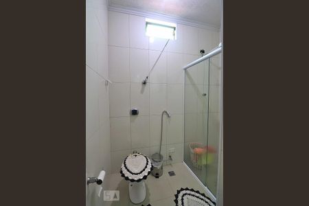 Casa para alugar com 216m², 2 quartos e 2 vagasBanheiro