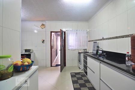 Casa para alugar com 216m², 2 quartos e 2 vagasCozinha