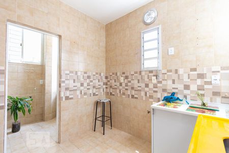 Apartamento à venda com 63m², 2 quartos e sem vagaCozinha