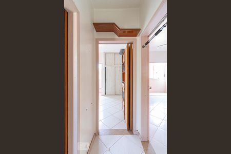 Circulação de apartamento à venda com 2 quartos, 63m² em Rio Branco, Porto Alegre