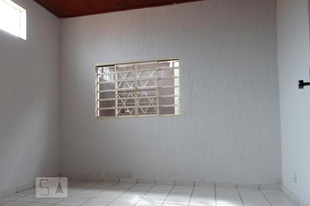 Suíte de casa para alugar com 3 quartos, 120m² em Chácara do Governador, Goiânia