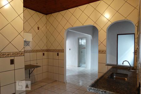 Casa para alugar com 120m², 3 quartos e 2 vagasCozinha