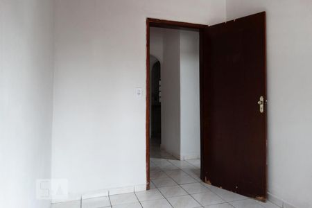 Casa para alugar com 120m², 3 quartos e 2 vagasQuarto 1