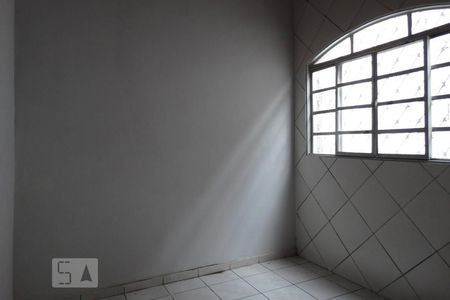Casa para alugar com 120m², 3 quartos e 2 vagasQuarto 2