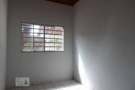 Casa para alugar com 120m², 3 quartos e 2 vagasQuarto 1
