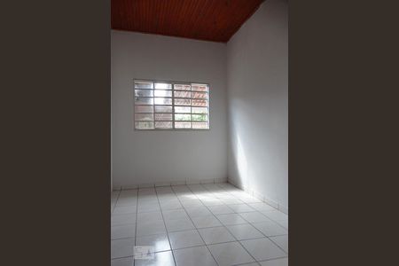Casa para alugar com 120m², 3 quartos e 2 vagasQuarto 1