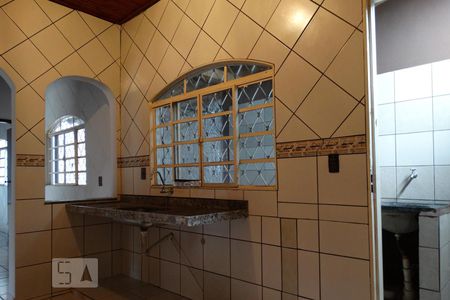 Casa para alugar com 120m², 3 quartos e 2 vagasCozinha