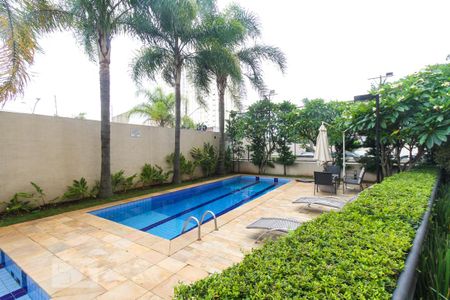 Apartamento para alugar com 46m², 2 quartos e 1 vagaÁrea comum - Piscina