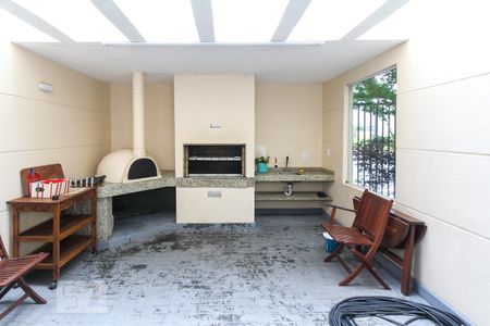 Apartamento para alugar com 46m², 2 quartos e 1 vagachurraqueiro