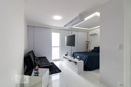 Sala de kitnet/studio para alugar com 1 quarto, 38m² em Jardim Santa Mena, Guarulhos