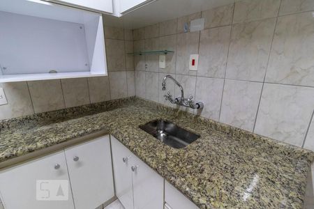 Apartamento para alugar com 57m², 2 quartos e 1 vagaCozinha - Pia