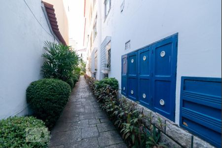 Apartamento à venda com 86m², 2 quartos e sem vaga Apartamento à venda com 86m², 2 quartos e sem vagaHall de Entrada