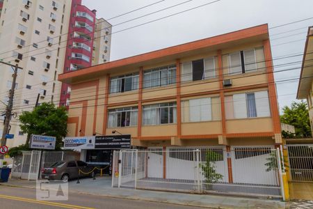 Apartamento para alugar com 94m², 3 quartos e 1 vagaFachada