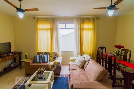 Sala de apartamento para alugar com 3 quartos, 94m² em Canto, Florianópolis