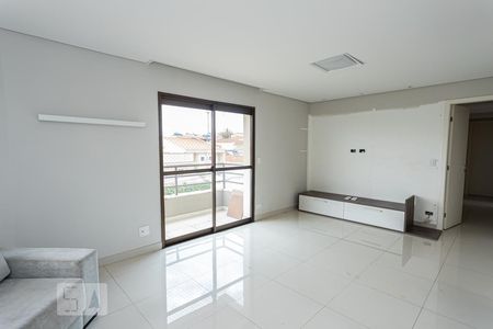 Sala de apartamento à venda com 3 quartos, 95m² em Jardim Teresa, São Paulo