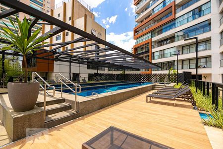 Studio à venda com 40m², 1 quarto e 1 vagaPiscina