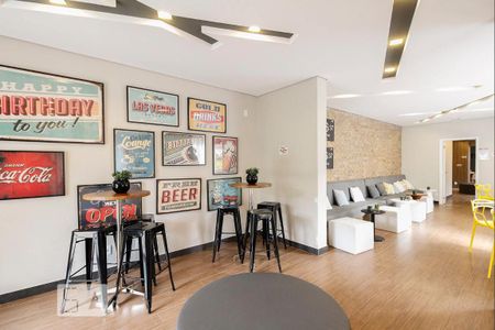 Apartamento à venda com 33m², 1 quarto e sem vagaÁrea Comum - Espaço Gourmet