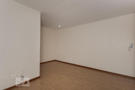 Sala de apartamento à venda com 3 quartos, 82m² em Jardim Itu Sabará, Porto Alegre