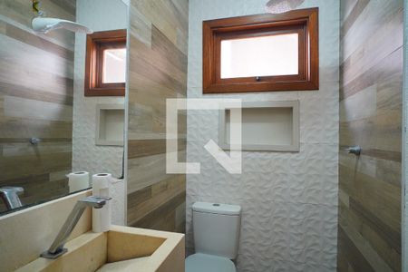 Banheiro  de casa para alugar com 2 quartos, 165m² em Tristeza, Porto Alegre