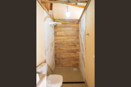 Casa à venda com 165m², 4 quartos e 1 vagaBanheiro 2