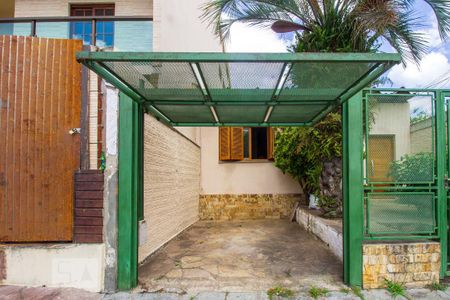 Casa à venda com 165m², 4 quartos e 1 vagaGaragem