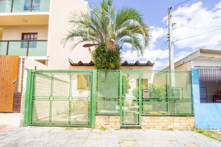 Casa à venda com 165m², 4 quartos e 1 vagaFachada