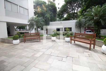 Apartamento para alugar com 105m², 4 quartos e 1 vagaÁrea comum