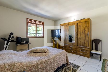 Casa à venda com 3 quartos, 380m² em Nova Cachoeirinha, Belo Horizonte
