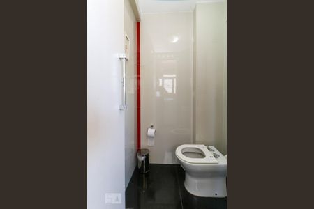 Apartamento à venda com 82m², 2 quartos e 1 vagaBanheiro de Serviço