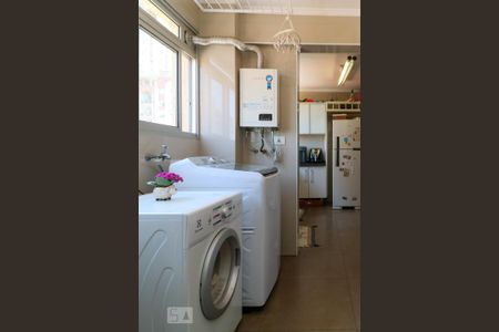 Apartamento à venda com 82m², 2 quartos e 1 vagaÁrea de Serviço