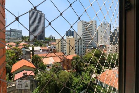 Apartamento à venda com 82m², 2 quartos e 1 vagaQuarto 2 - Vista
