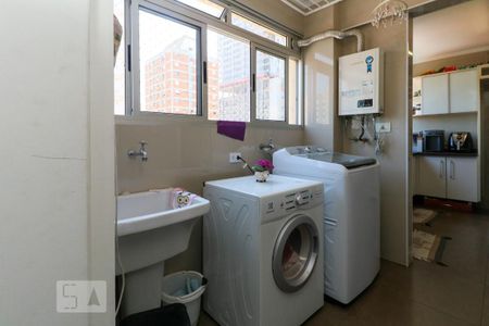 Apartamento à venda com 82m², 2 quartos e 1 vagaÁrea de Serviço