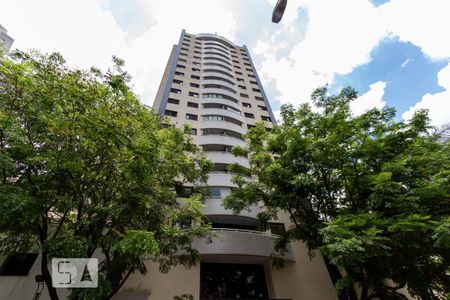 Apartamento à venda com 75m², 2 quartos e 2 vagasFachada