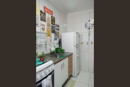 Apartamento à venda com 45m², 2 quartos e 1 vaga Apartamento à venda com 45m², 2 quartos e 1 vagaCOZINHA