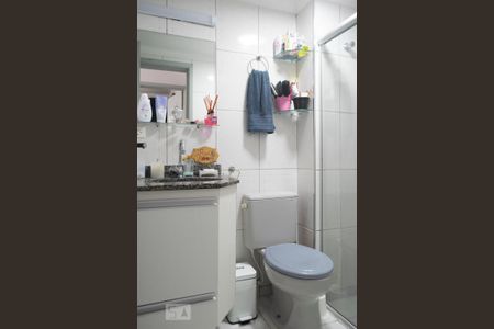 Apartamento à venda com 45m², 2 quartos e 1 vaga Apartamento à venda com 45m², 2 quartos e 1 vagaBANHEIRO