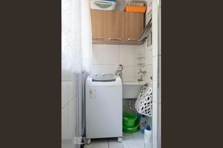 Apartamento à venda com 45m², 2 quartos e 1 vaga Apartamento à venda com 45m², 2 quartos e 1 vagaÁREA DE SERVIÇO