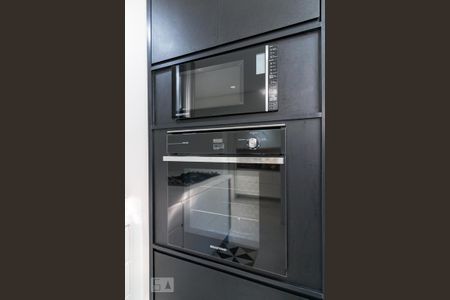 Casa à venda com 202m², 2 quartos e 3 vagasCozinha - forno