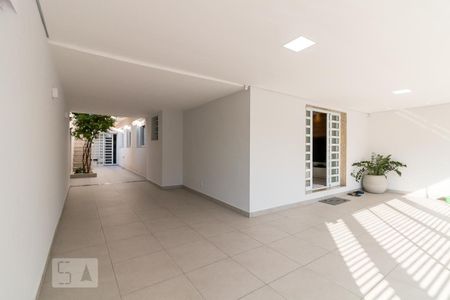 Casa à venda com 202m², 2 quartos e 3 vagasGaragem