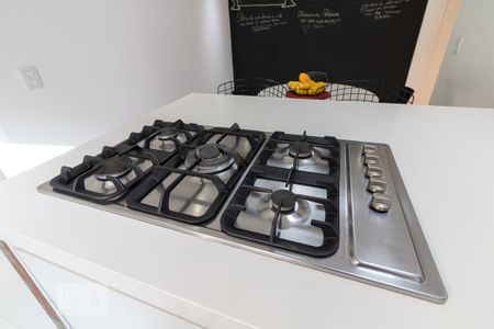 Casa à venda com 202m², 2 quartos e 3 vagasCozinha - cooktop