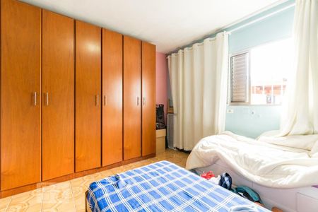 Casa à venda com 150m², 2 quartos e 2 vagas Casa à venda com 150m², 2 quartos e 2 vagasQuarto 2