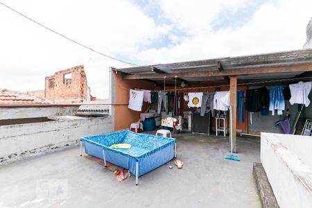 Casa à venda com 150m², 2 quartos e 2 vagas Casa à venda com 150m², 2 quartos e 2 vagasLavanderia