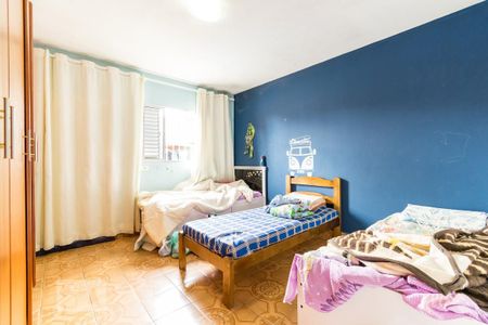 Casa à venda com 150m², 2 quartos e 2 vagas Casa à venda com 150m², 2 quartos e 2 vagasQuarto 2