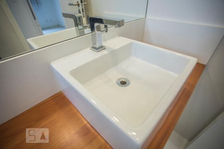 Apartamento para alugar com 70m², 2 quartos e 2 vagas Apartamento para alugar com 70m², 2 quartos e 2 vagasBanheiro - Torneira