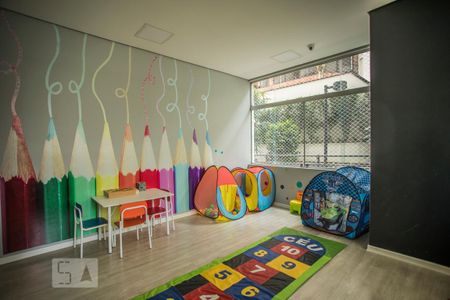 Apartamento para alugar com 70m², 2 quartos e 2 vagas Apartamento para alugar com 70m², 2 quartos e 2 vagasÁrea comum - Brinquedoteca