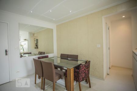 Apartamento para alugar com 70m², 2 quartos e 2 vagas Apartamento para alugar com 70m², 2 quartos e 2 vagasSala de Jantar